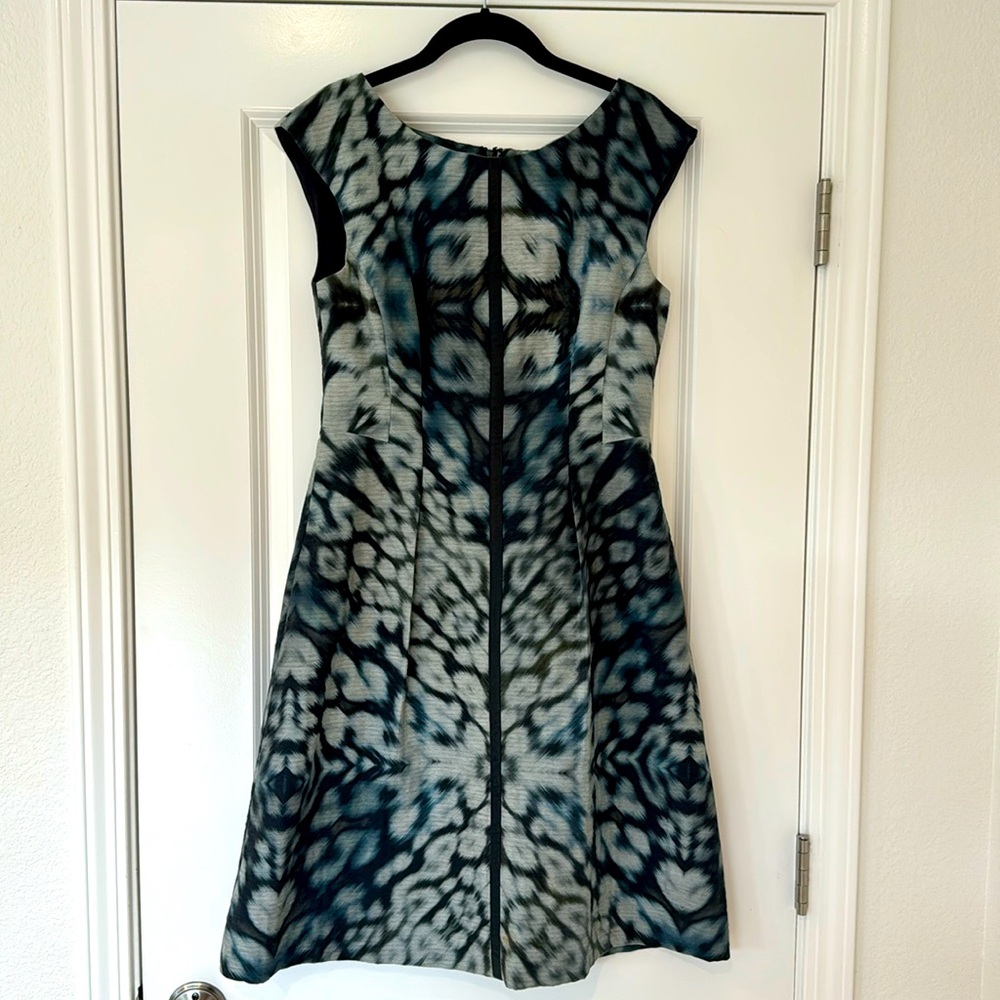 Kay Unger New York Dress